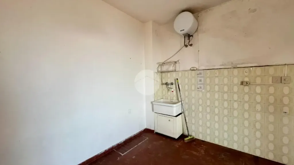 Pesuköök - Mansard Apartment with Panoramic View in Monastero di Lanzo
