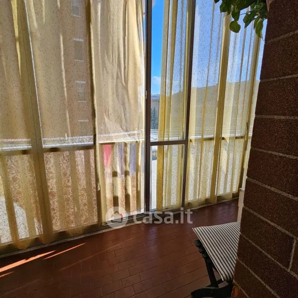 Balcon - Prestigious Apartment with Balcony in Asti