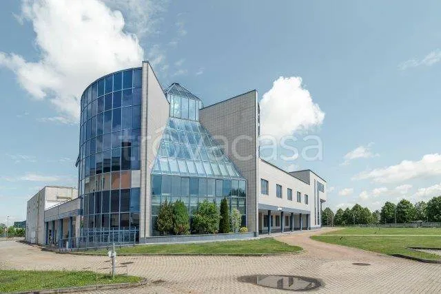 Extérieur - Industrial Building with Showroom in Cuneo