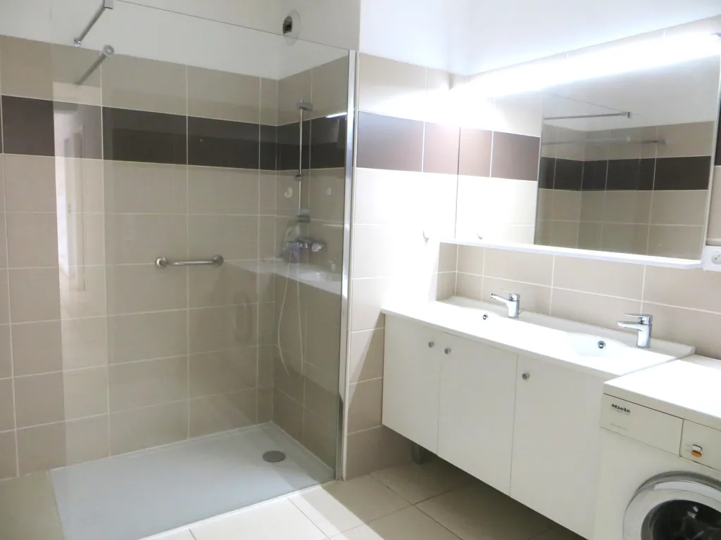 Vannitoad - Apartment with Terrace in Les Angles