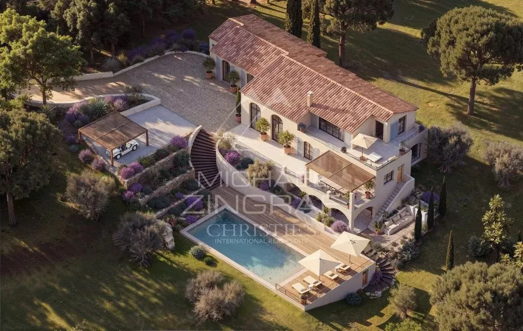 Vue aérienne - Villa Luxueuse avec Vue Mer à Ramatuelle