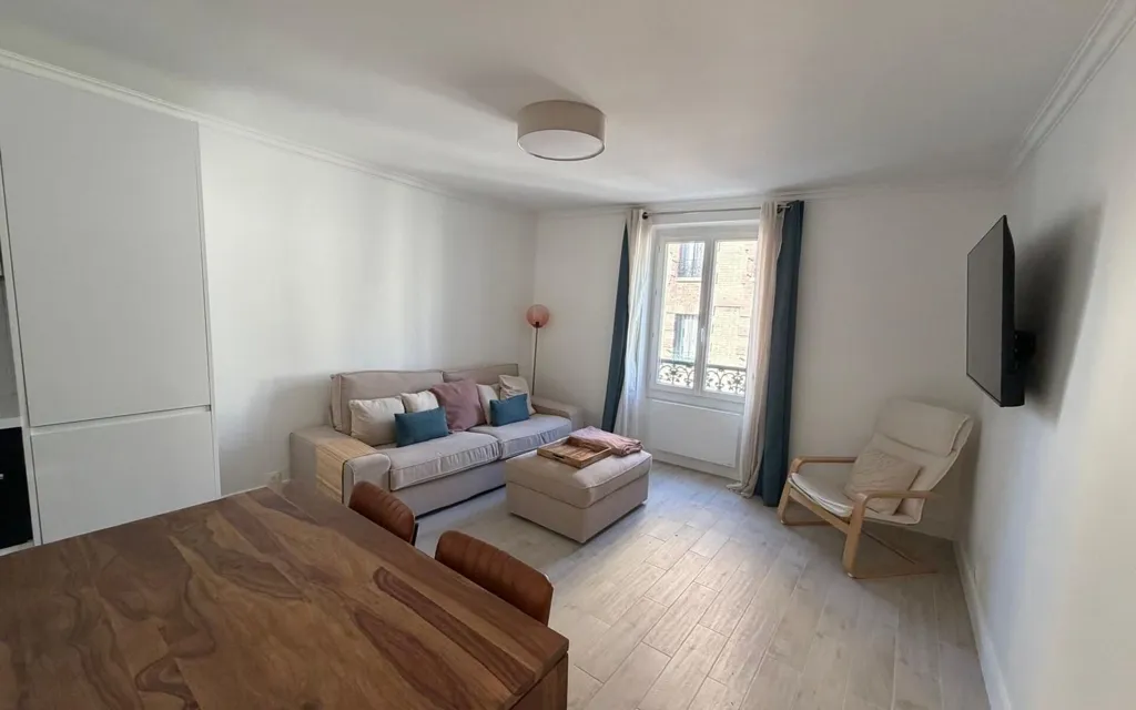 Elutuba - Meubled Flat with Balcony in Châtillon Centre