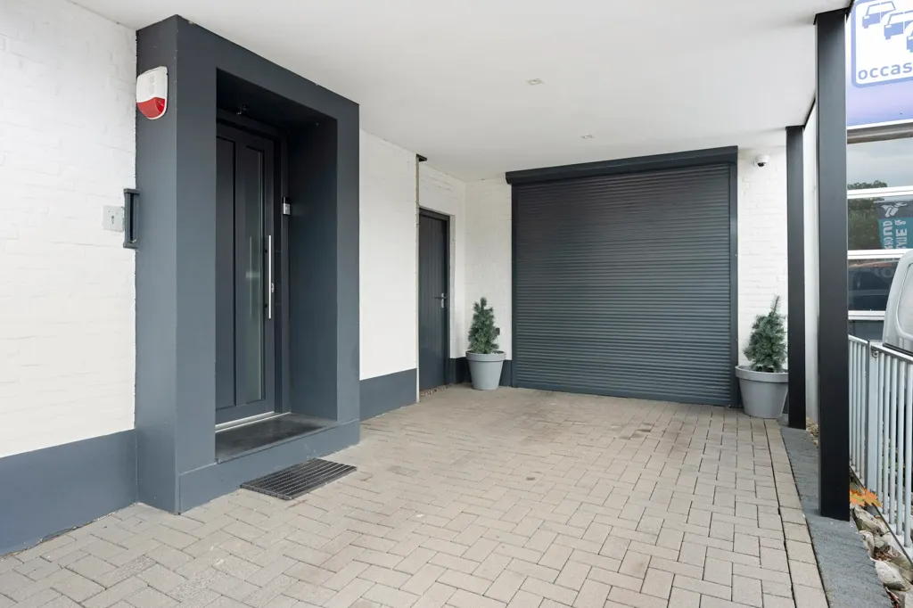 Hallway - Detached House with Solar Panels in Heerlen