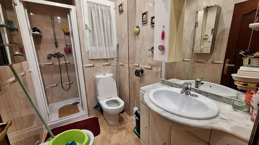 Salles de bain - Apartment with Ascender in Burgos Centre
