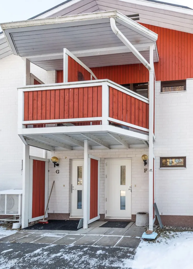 Välivaade - Terraced House with Balcony in Pyhätön, Heinola