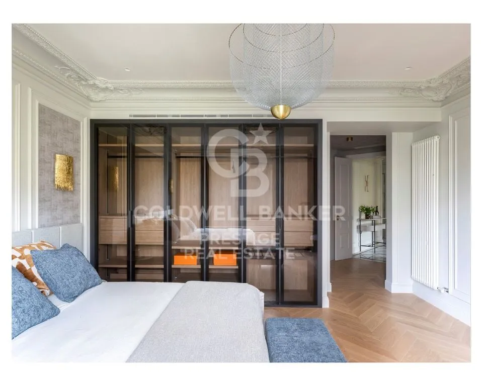 Chambres - Luxury Flat with Historic Charm in Barcelona