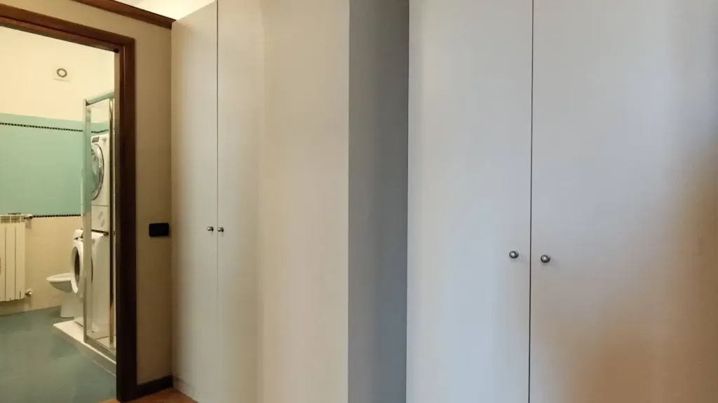 Pièces - Armed Two-Bedroom Flat with Private Parking in Rovato