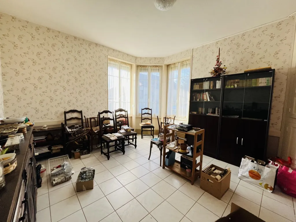 Sala da pranzo - Charming House with Workshop near Montluçon