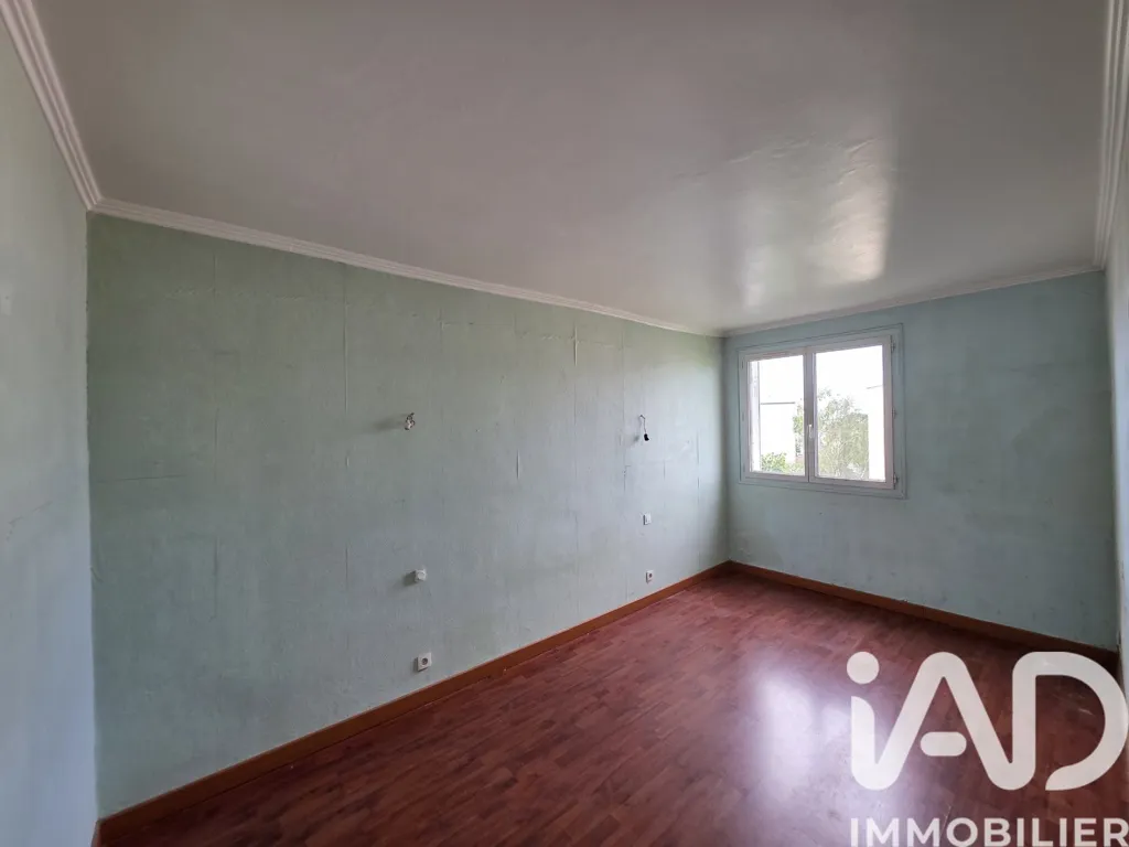 Pièces - Appartement 4 Pièces avec Balcon à Villejuif