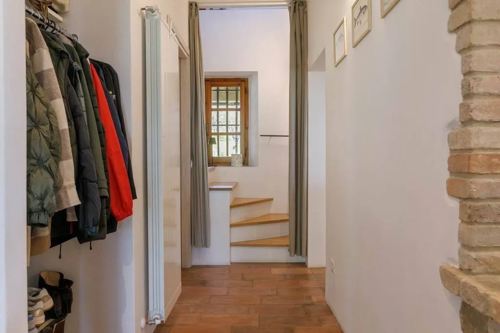 Esik - Luxury Villa with Garden in Umbertide