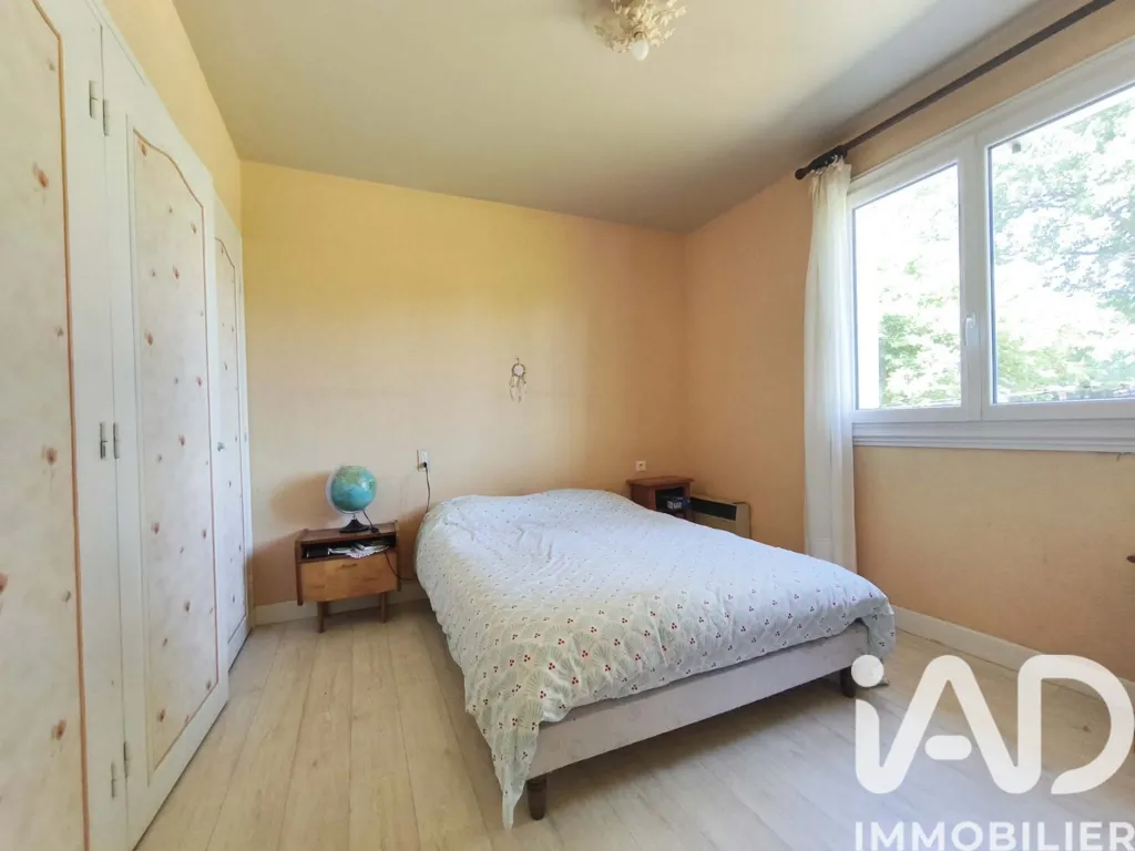 Chambres - Maison de plein pied avec jardin à Nieudan