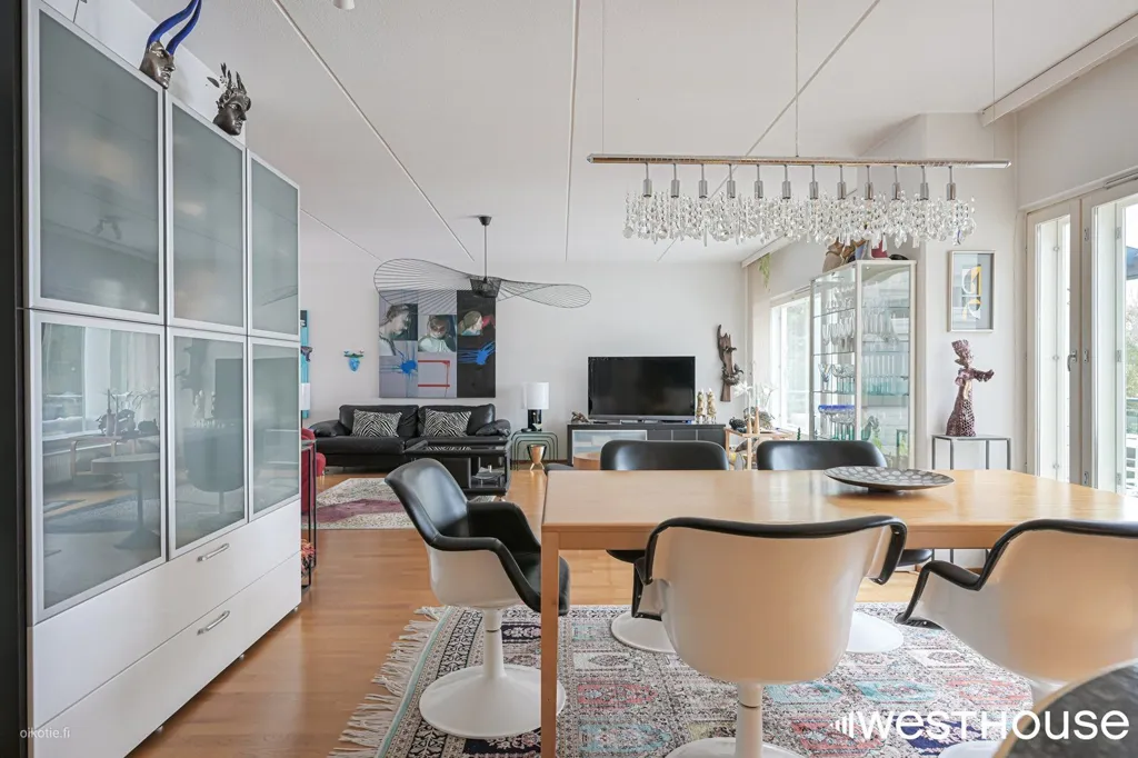 Söögituba - Apartment with Sea View in Kulosaari