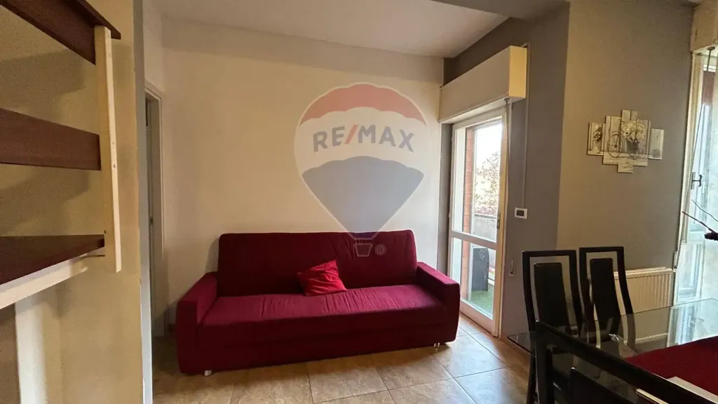 Living Room - Rented Apartment with Balcony in Ferrara