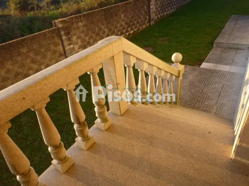 Stanze - House with Large Finca in Vigo
