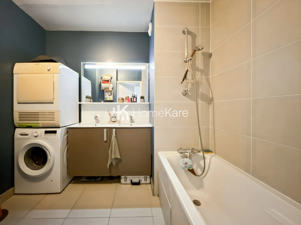 Bagni - Penthouse Apartment with Terrace in Lormont