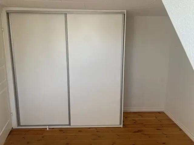 Rooms - 2-Bedroom Flat with Miele Kitchen in Central Location