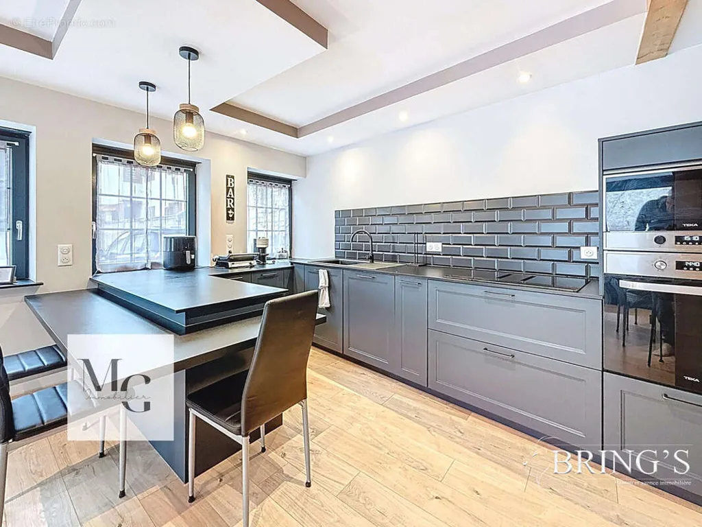 Kitchen - Renovated 3-4 Bed Flat with Balcony in Erstein