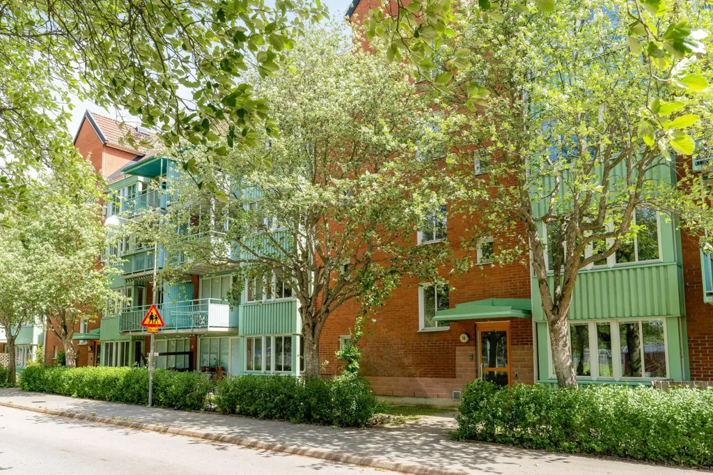 Välivaade - Apartment with West-Facing Balcony in Skarpnäck