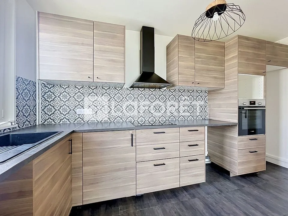 Cuisine - Appartement Rénové avec Parking à Champigny-sur-Marne