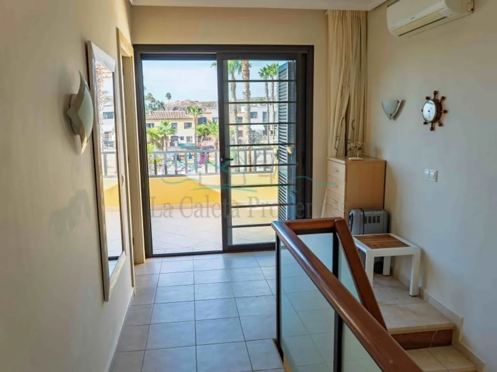 Rõdu - Luxury Semidetached House with Sea View in Adeje