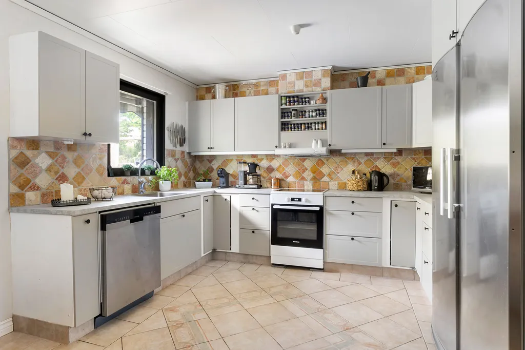 Cuisine - Souterräng Villa with Garden in Borsökna