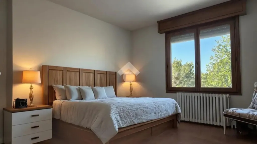 Bedrooms - Two-Bedroom Apartment with Balcony in Cavriago