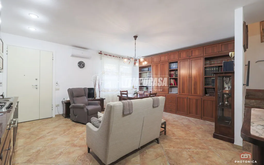 Elutuba - Terraced Villa with Two Apartments in Cattolica