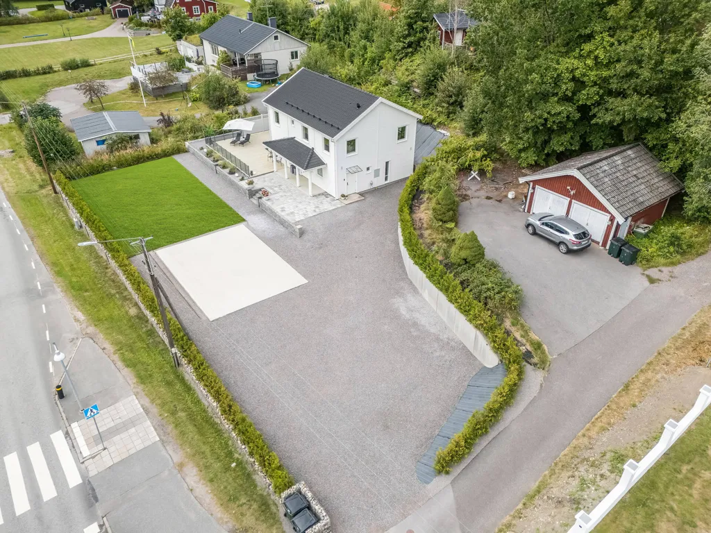 Vue aérienne - Contemporary Two-Storey House in Svärtinge