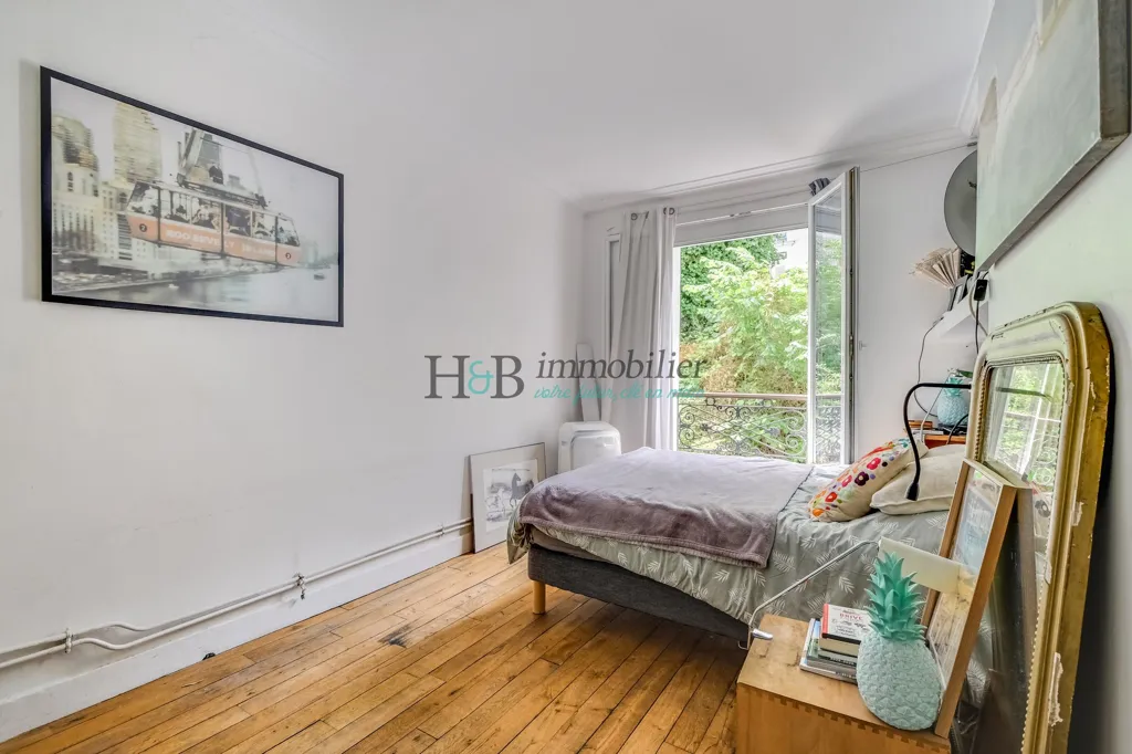 Chambres - Duplex Familial avec Terrasse et Jacuzzi à La Villette