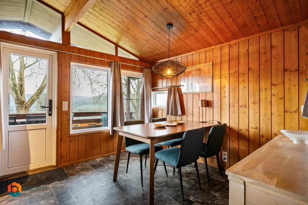 Sala da pranzo - Holiday Cottage in Vallée Les Etoiles, Blaimont