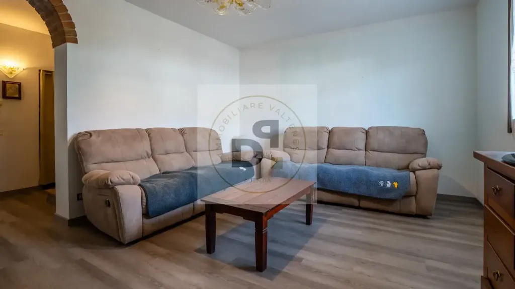 Séjour - Rear-Attached Villa with Garden in Salò