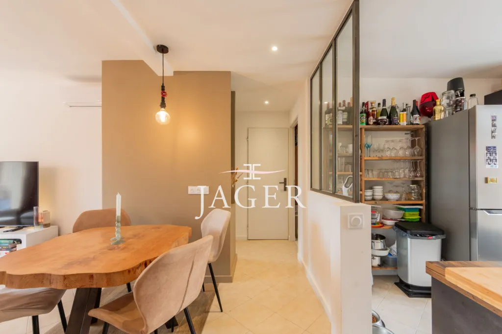 Cuisine - Appartement 3 Pièces avec Terrasses à Sainte-Maxime