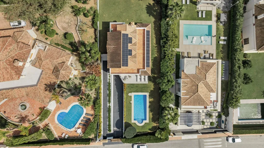 Vue aérienne - Luxury Villa with Pool in Nueva Andalucía