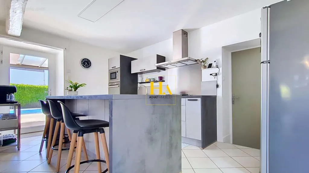 Maison 5 pièces à Bren