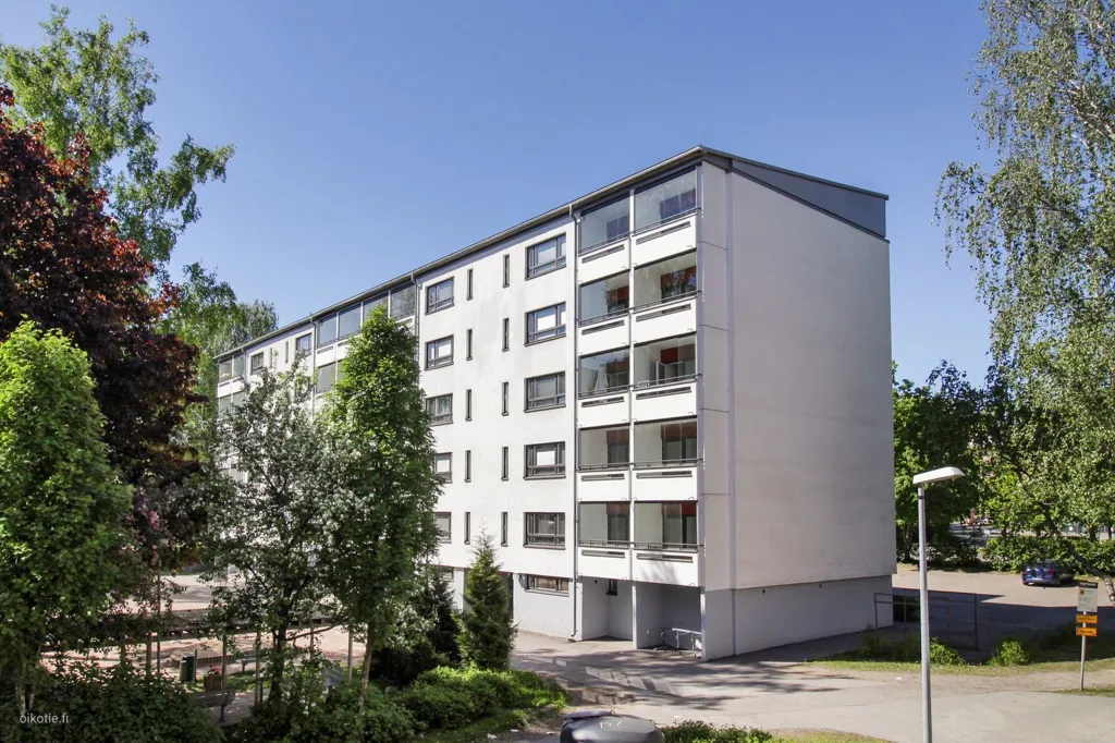 Esterno - Spacious Apartment with Balcony in Länsimäki, Vantaa