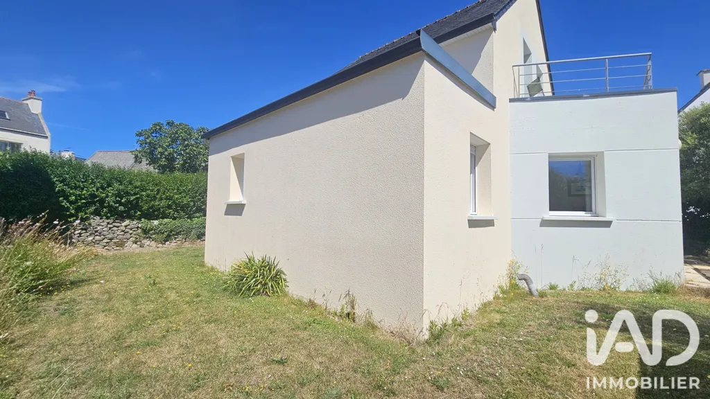 Garden - Charming Sea View House in Plouhinec