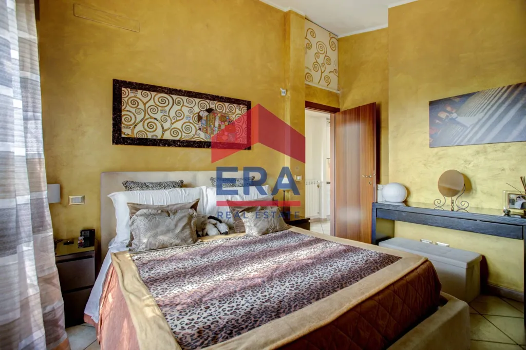 Chambres - Apartment with Balcony in Central Infernetto, Rome