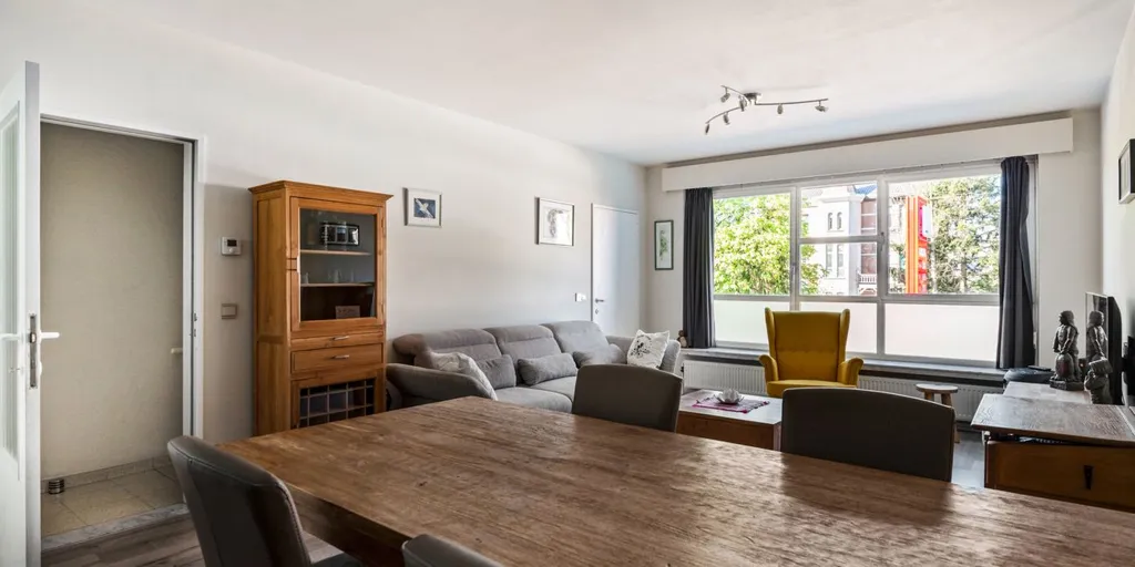 Söögituba - Apartment with Hobby Room in Brasschaat Centre