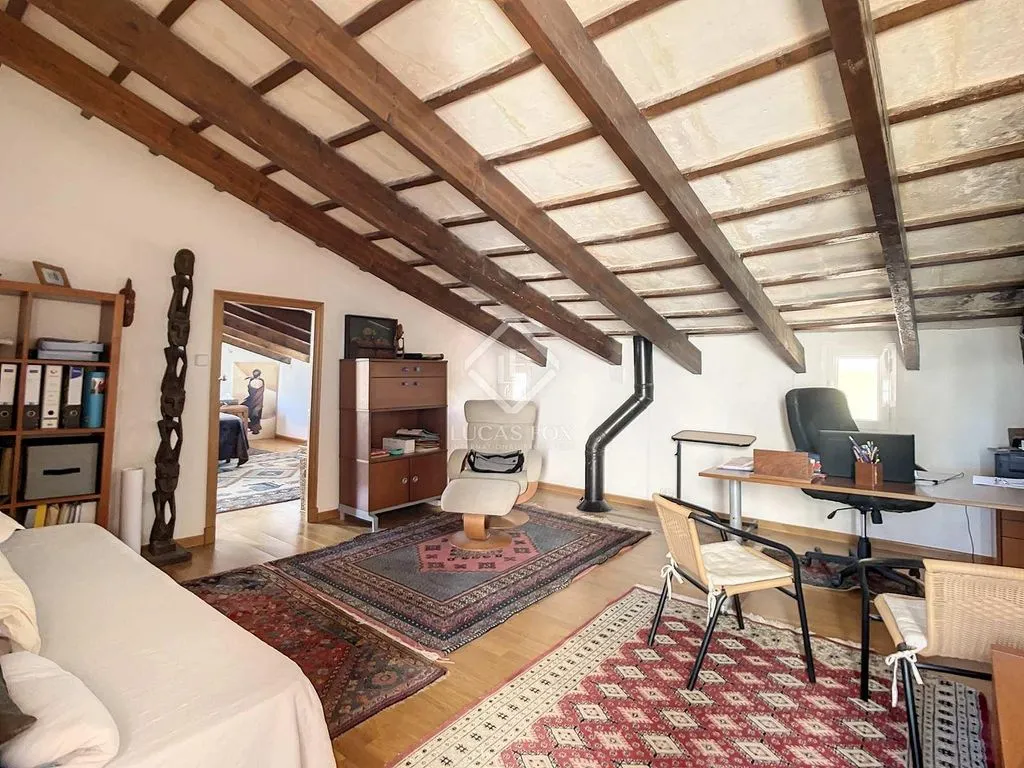 Stanze - Renovated Townhouse with Terraces in Mahón