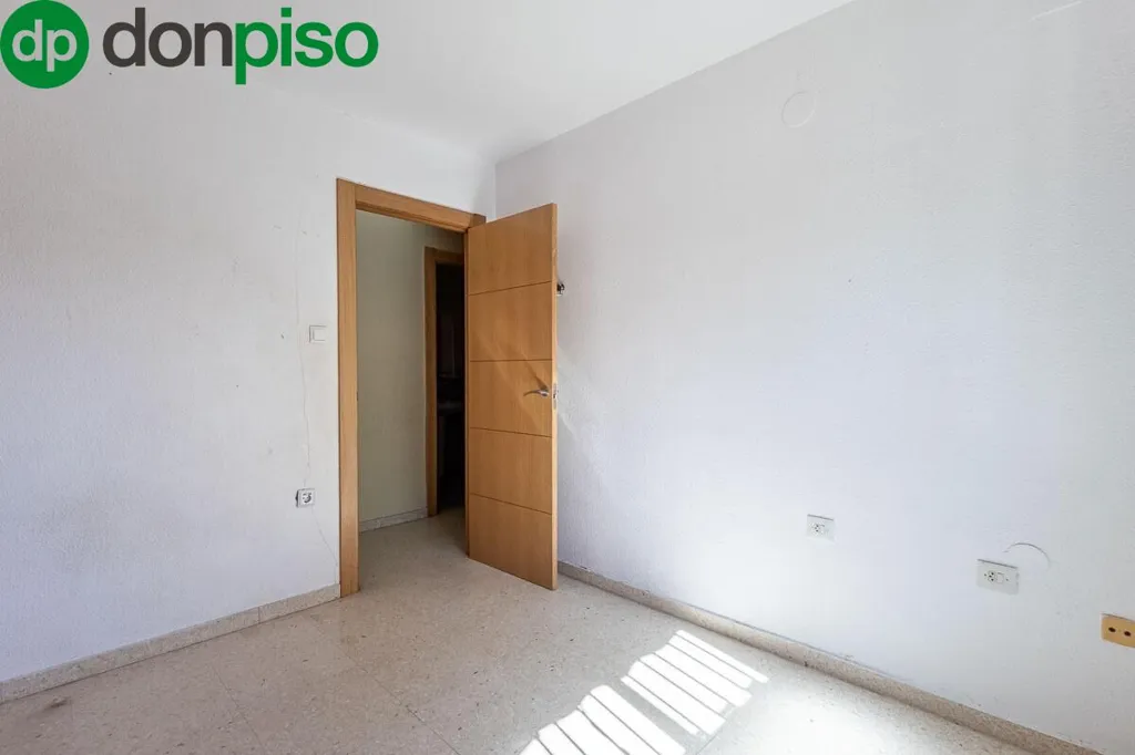Toad - Apartment with Garage in Huetor, Granada