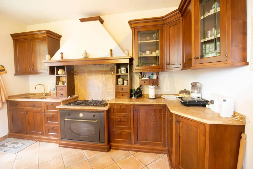 Cuisine - Rustic Villa with Garden in Riva del Po