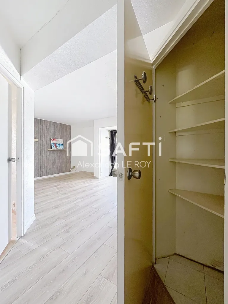 Toad - 2-Bedroom Apartment with Balcony in Montpellier