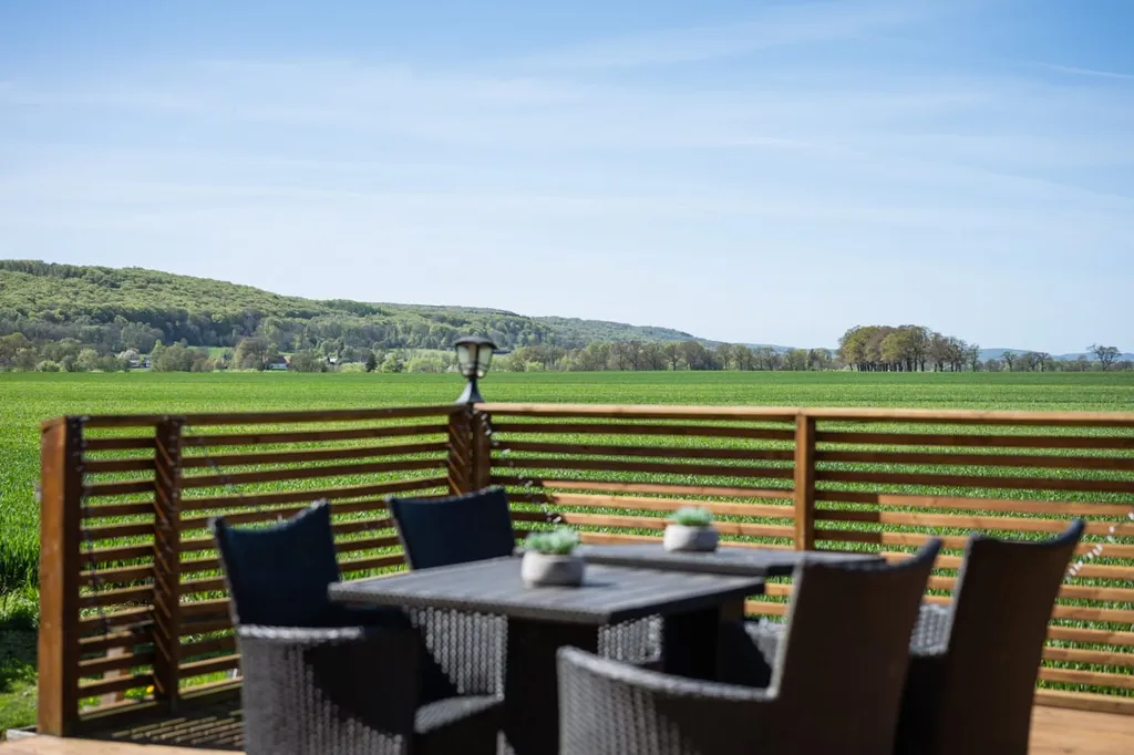 Terrazza - Villa with Mountain View in Laholm