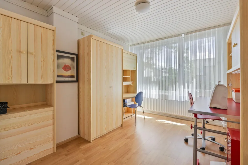 Office - Two-Storey House with Garden in Landgraaf