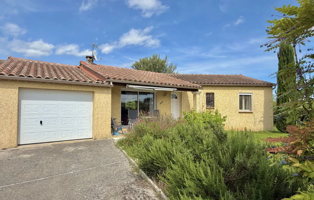 Extérieur - Maison de Plain-Pied avec Jardin à Massillargues-Attuech