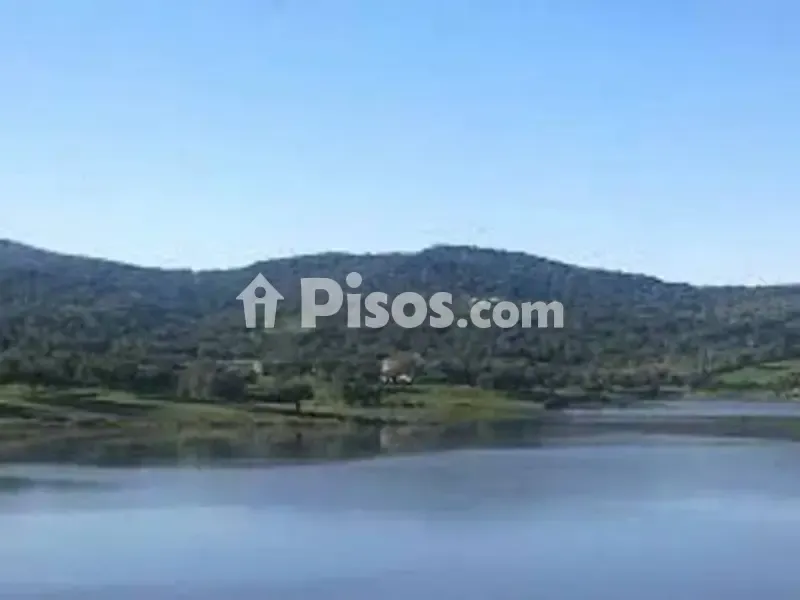 Adjoined Houses with Rock Feature in Cabeza La Vaca