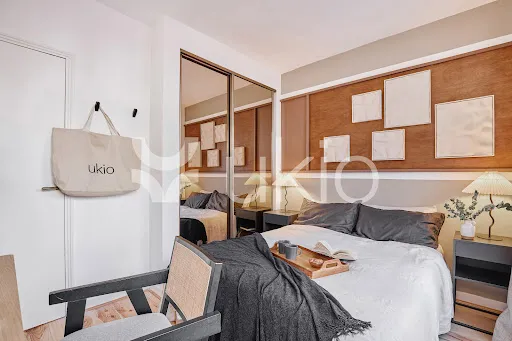 Chambres - Appartement Meublé avec Ascenseur à Paris 6ᵉ