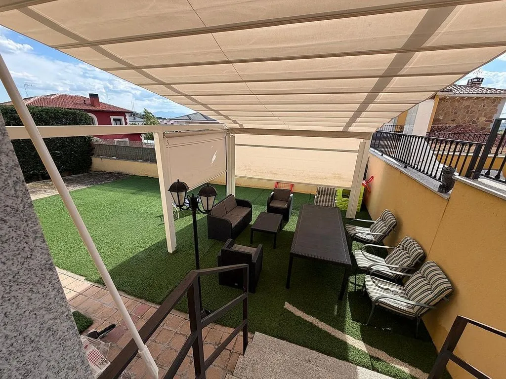 Terrasse - Corner Chalet with Terrace in Hervencias Altas