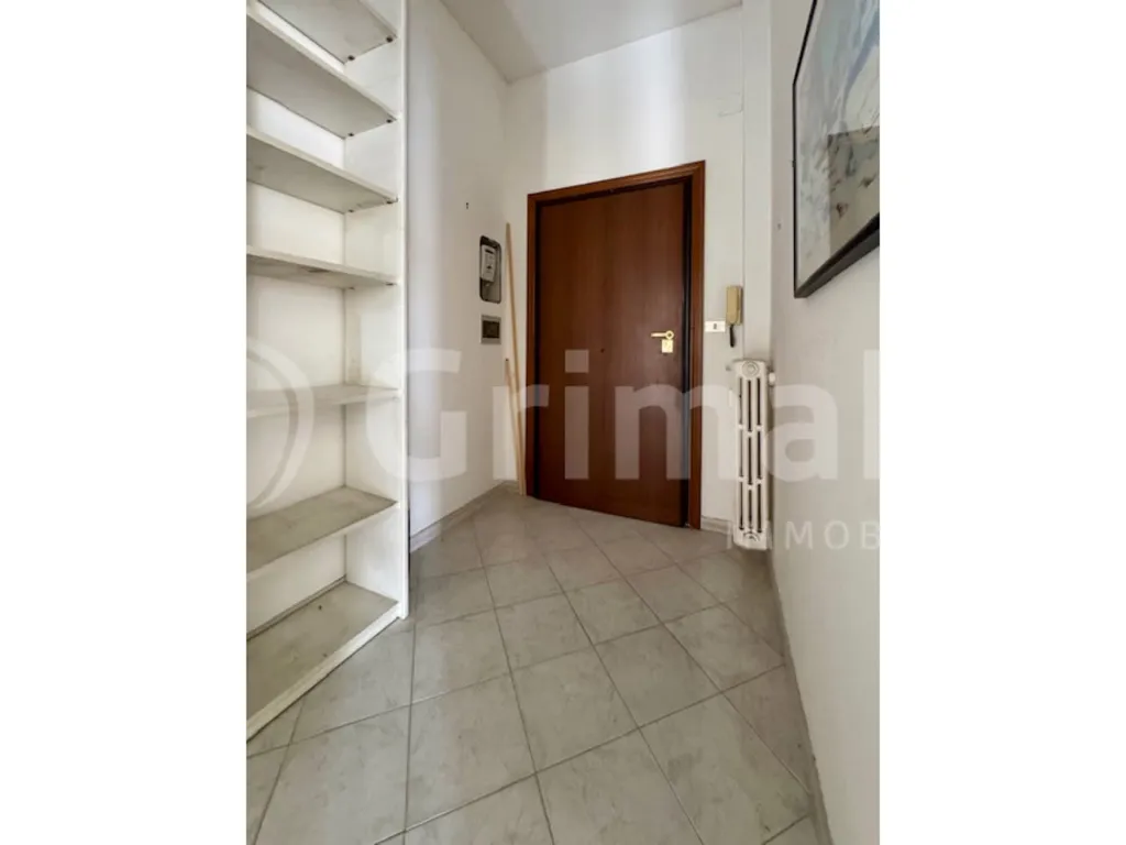 Esik - Apartment with Balcony in Rome, Via Di Boccea