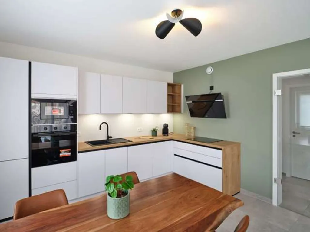 Köök - New Flat with Indoor Parking in Belgrade, Namur